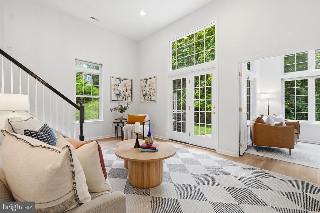 18 WADDINGTON COURT
