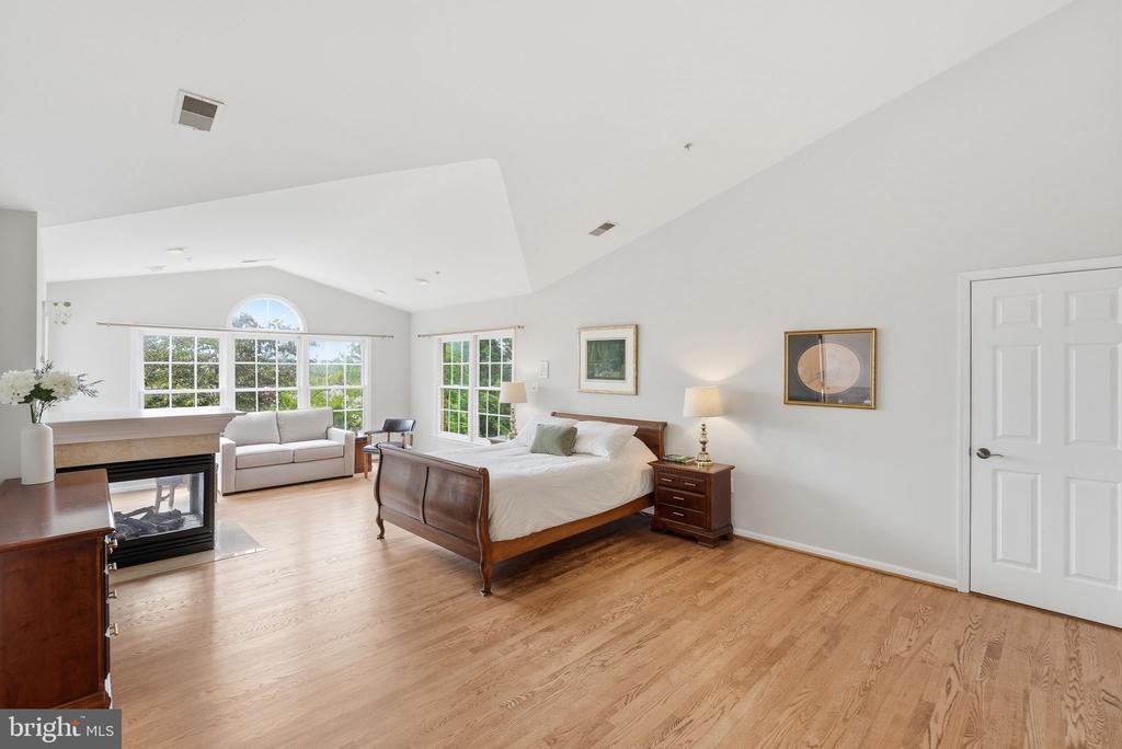 10108 BALDWIN COURT