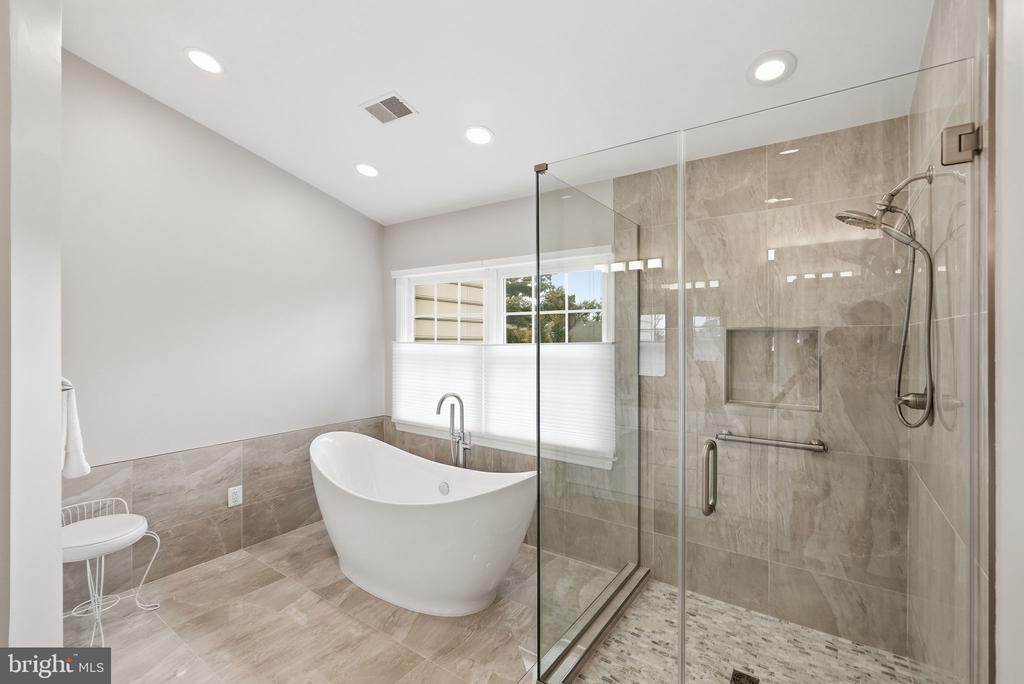 10108 BALDWIN COURT