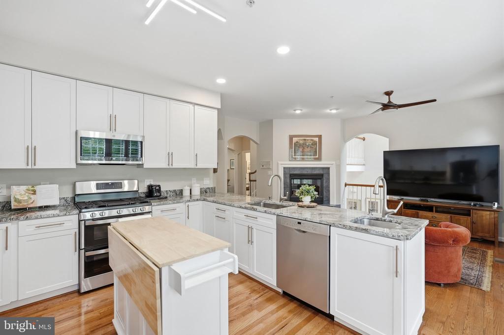 10108 BALDWIN COURT