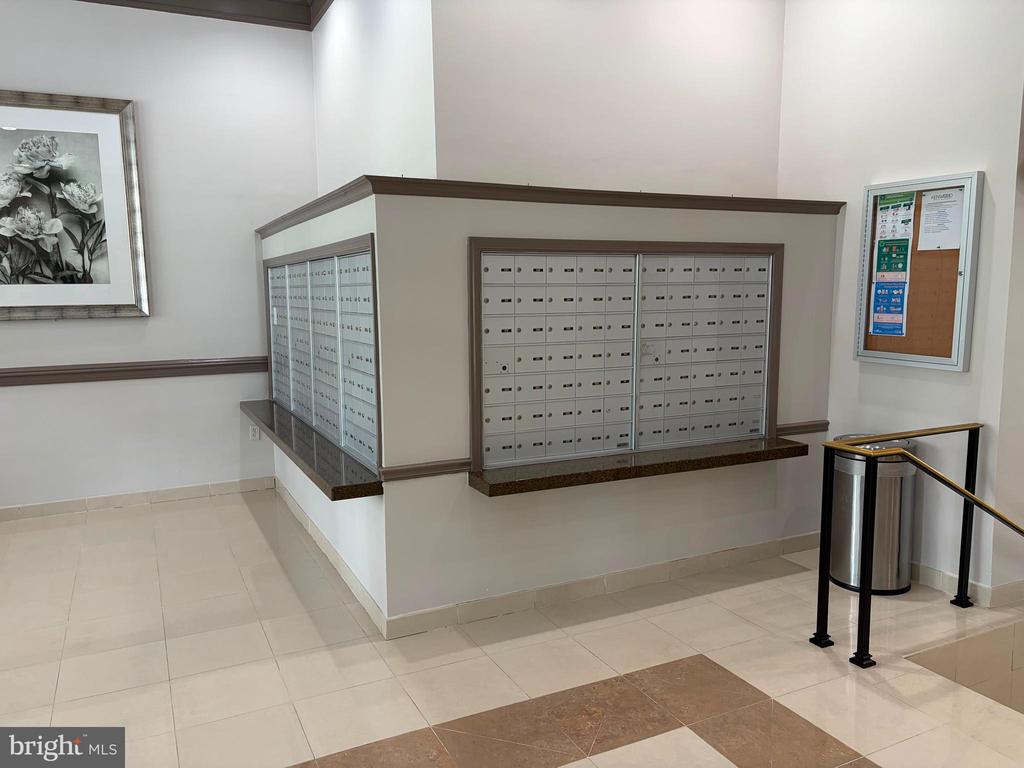 5301 WESTBARD CIRCLE Unit: 334