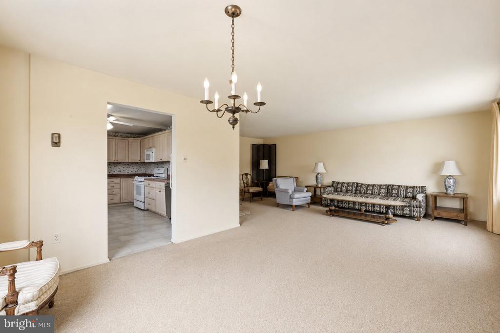 5301 WESTBARD CIRCLE Unit: 334