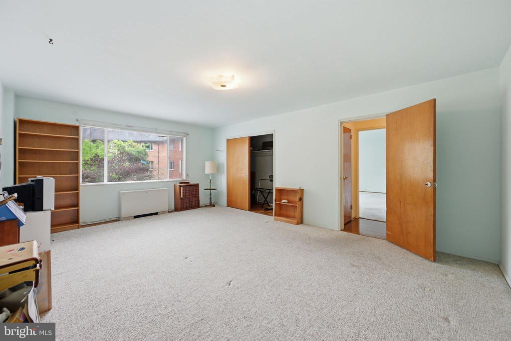 5301 WESTBARD CIRCLE Unit: 334