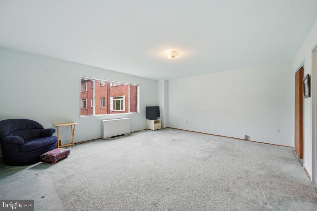 5301 WESTBARD CIRCLE Unit: 334