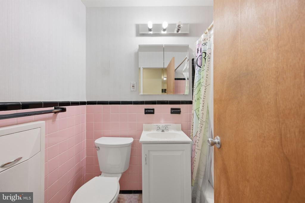 5301 WESTBARD CIRCLE Unit: 334