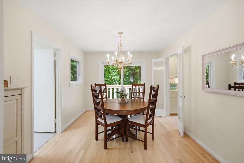 11213 ANGUS PLACE