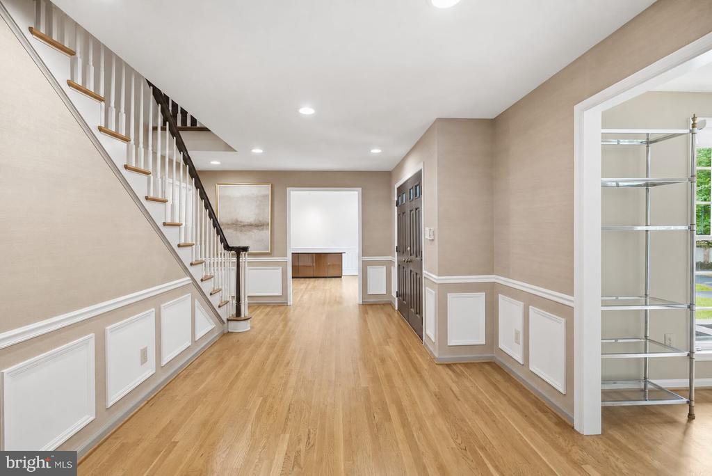 7556 PEPPERELL DRIVE