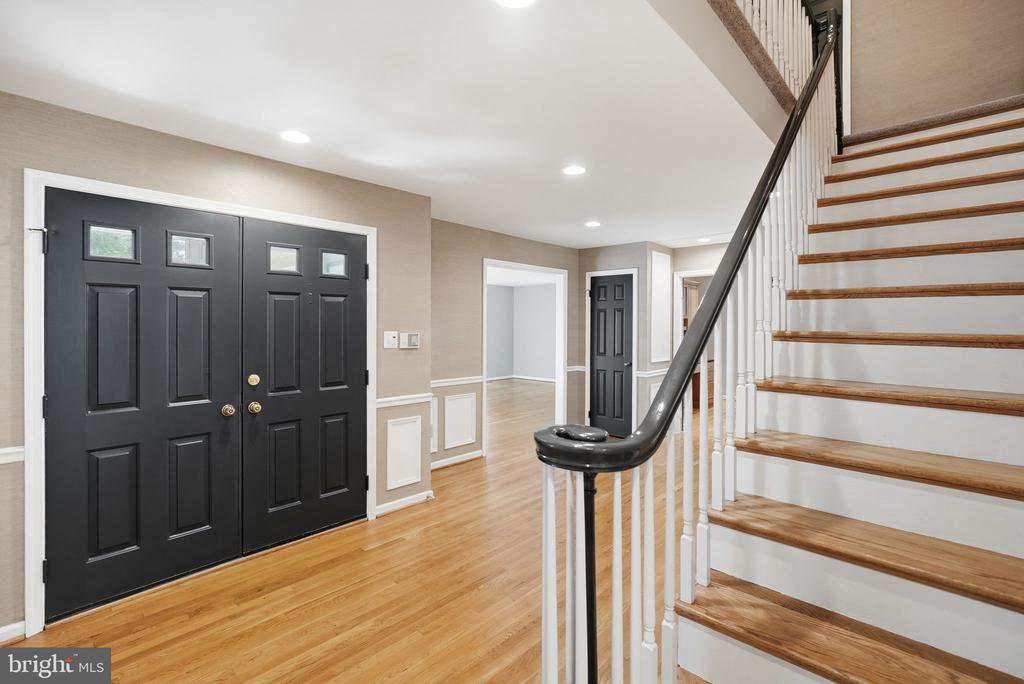 7556 PEPPERELL DRIVE