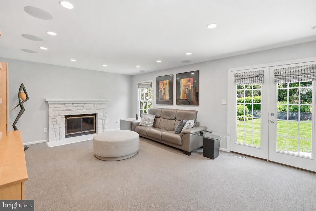 7556 PEPPERELL DRIVE