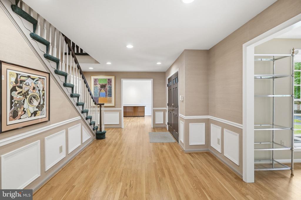 7556 PEPPERELL DRIVE