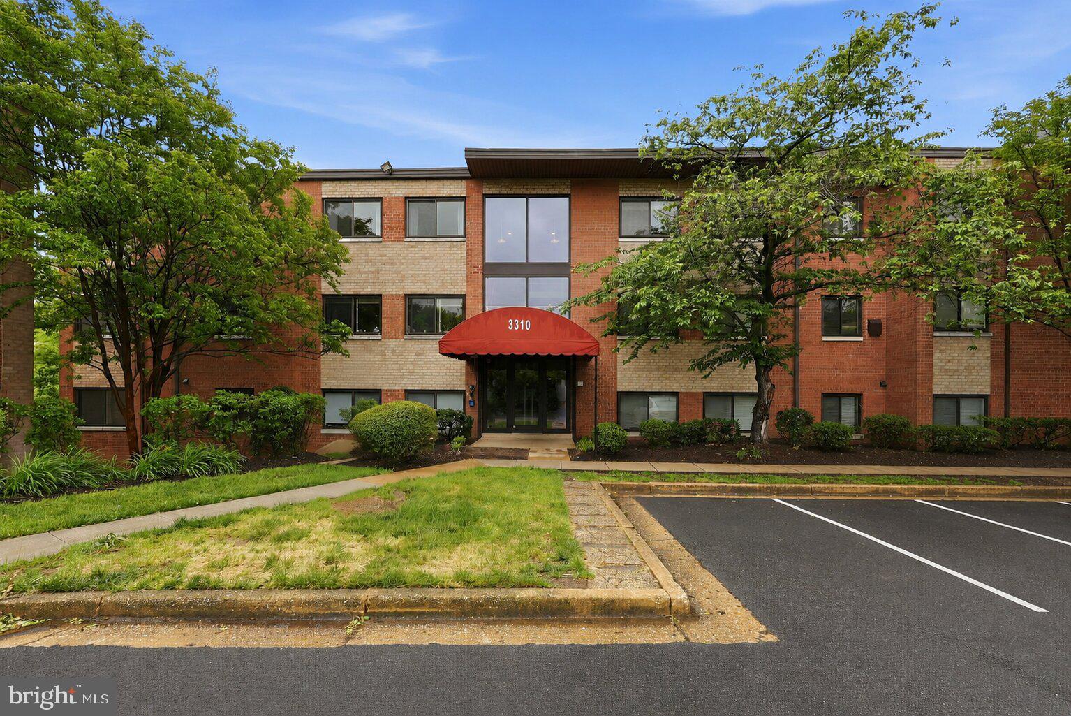 3310 S 28TH STREET S 102