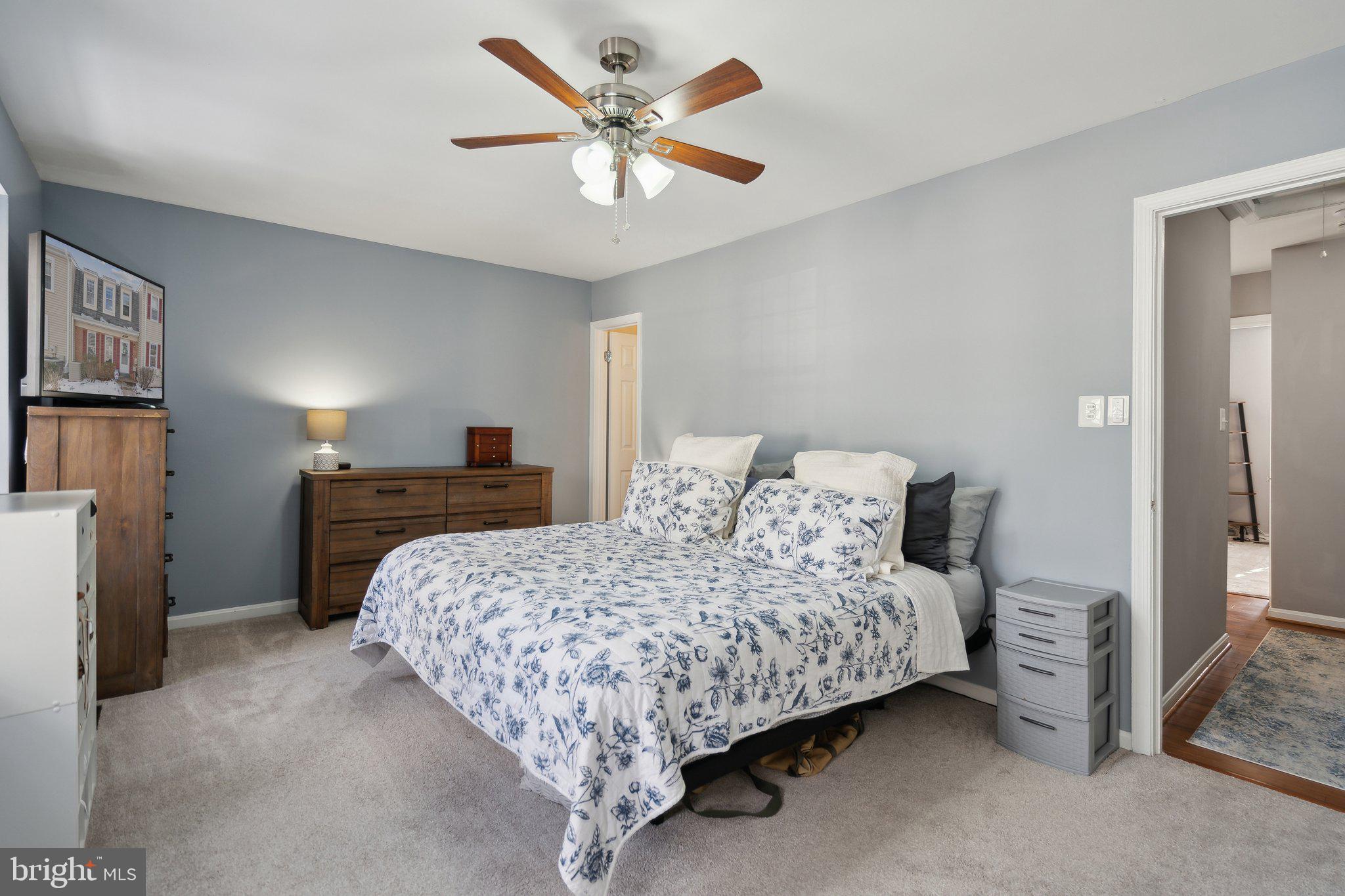 6356 Pine View Ct #62c