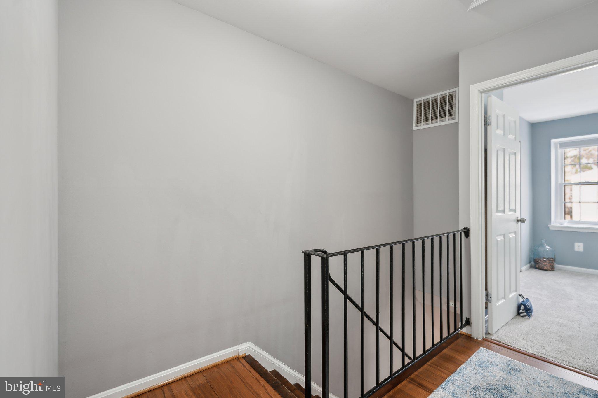 6356 Pine View Ct #62c