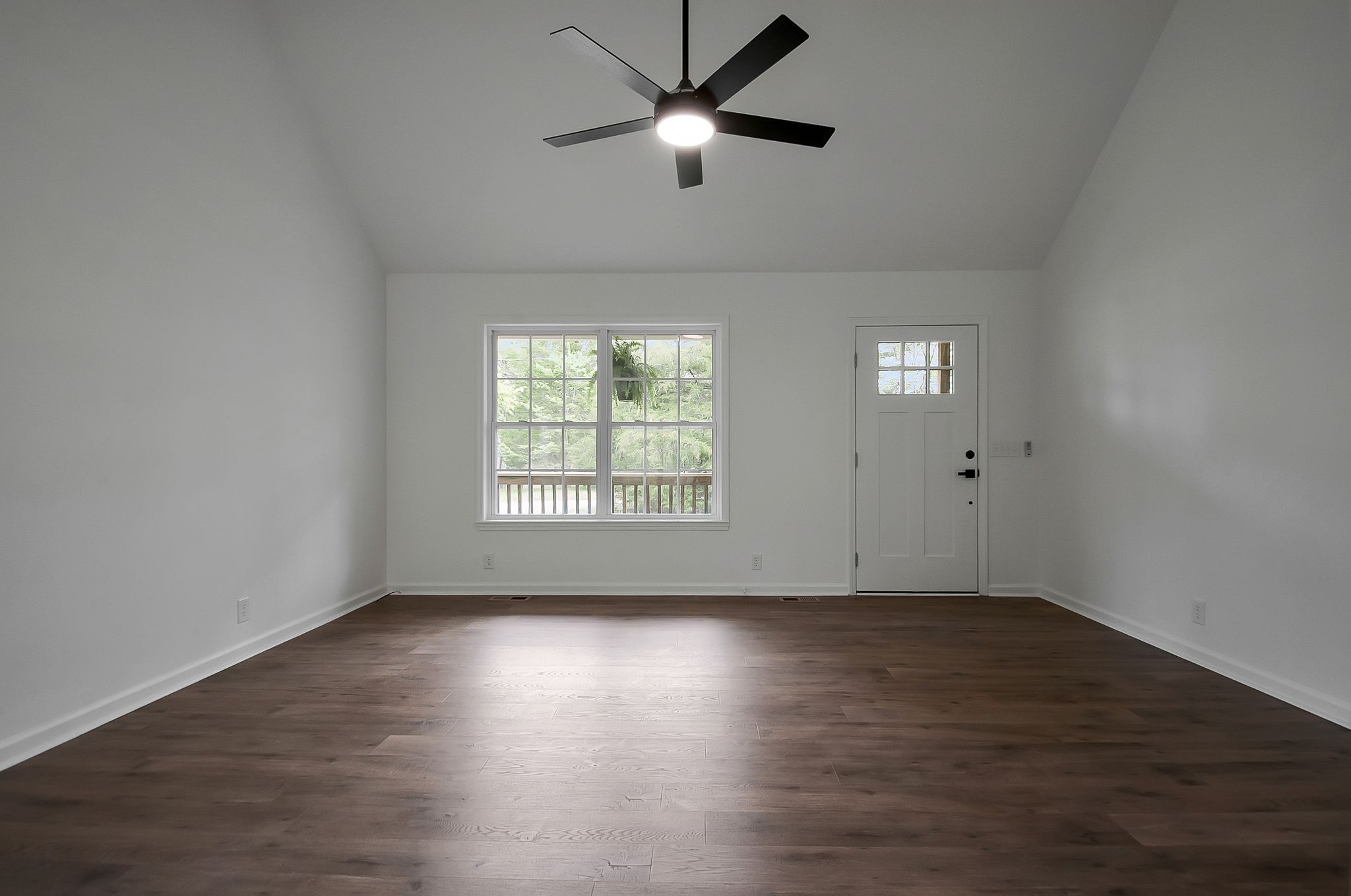 9122 Austin Lane
