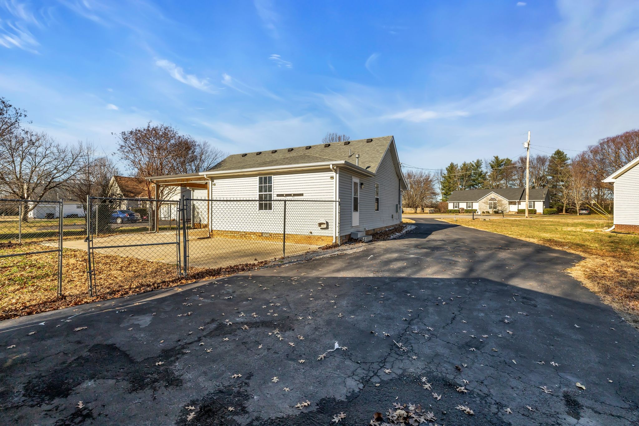 3511 Quaker Ct
