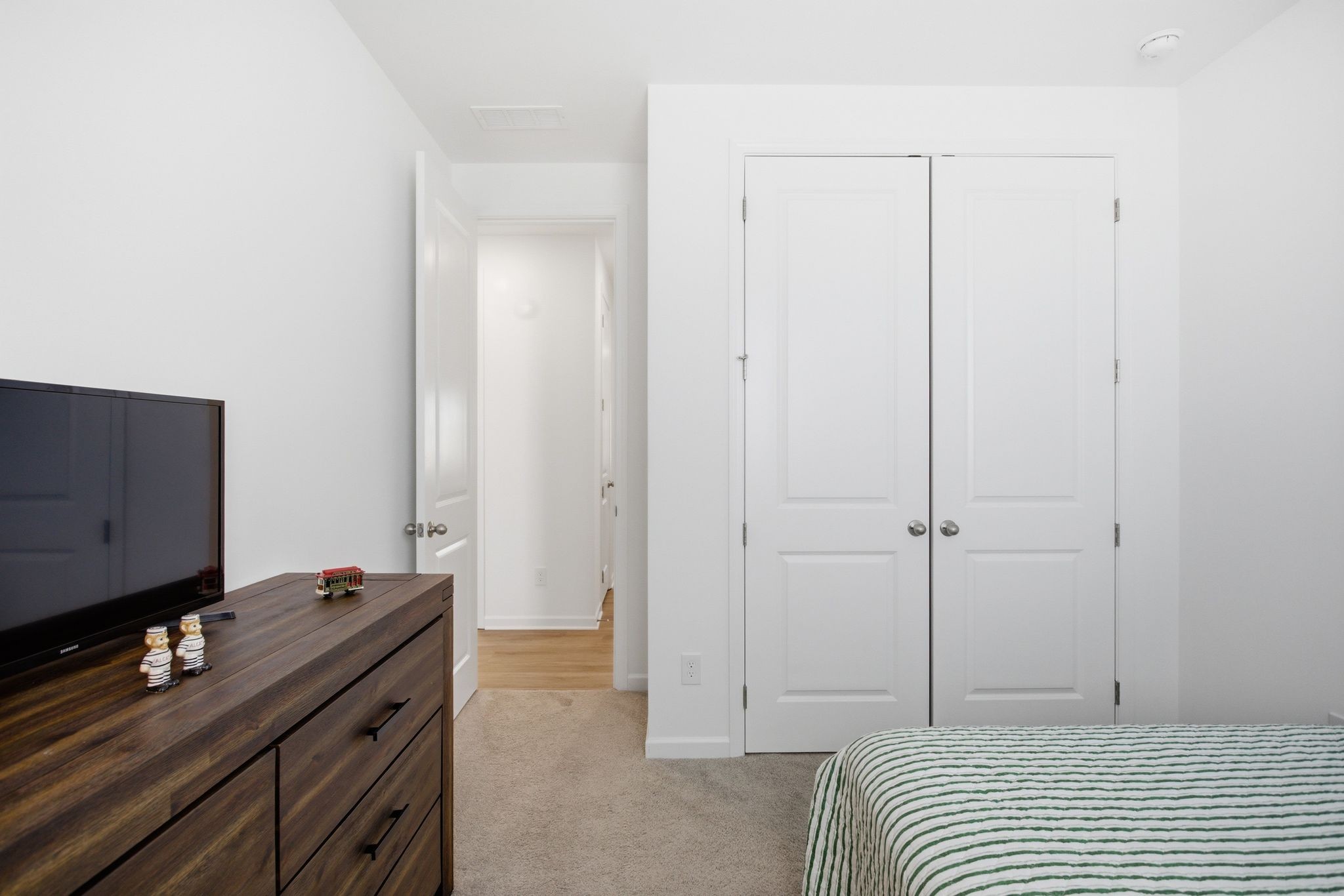 3055 Fernwood Ln