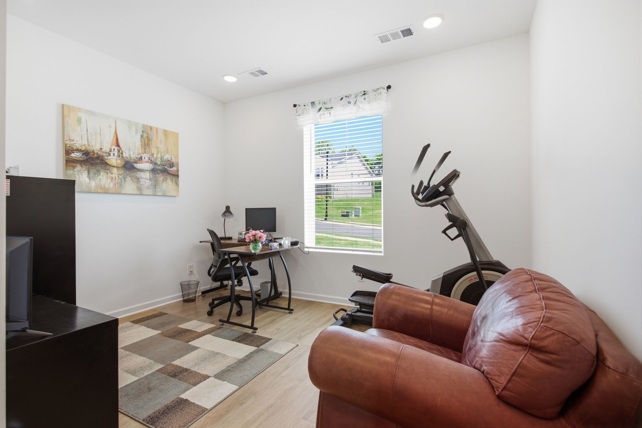 3055 Fernwood Ln