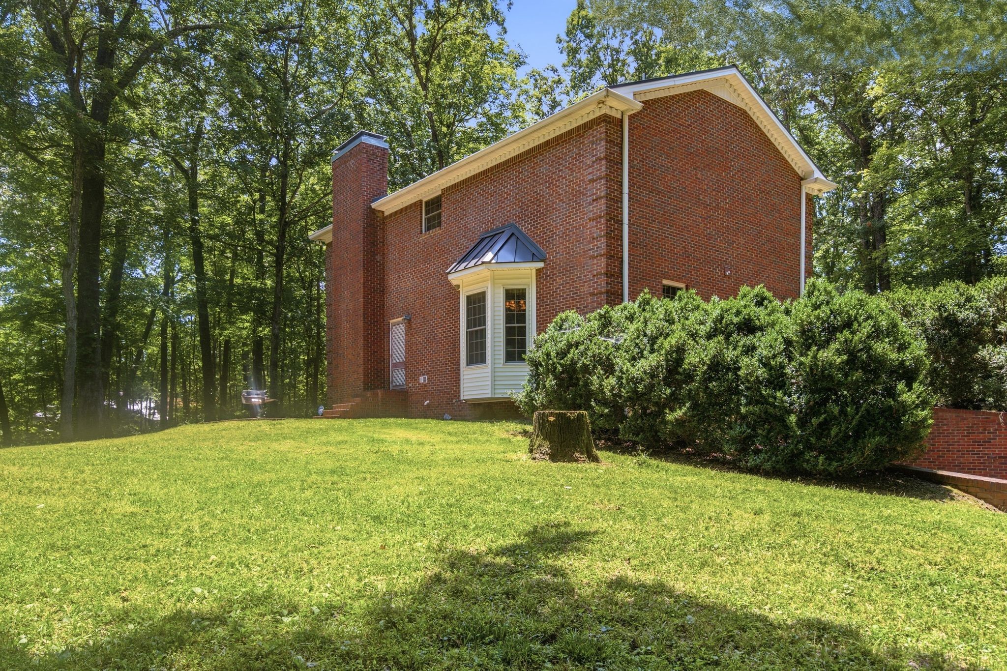 1225 Johnny Hall Rd