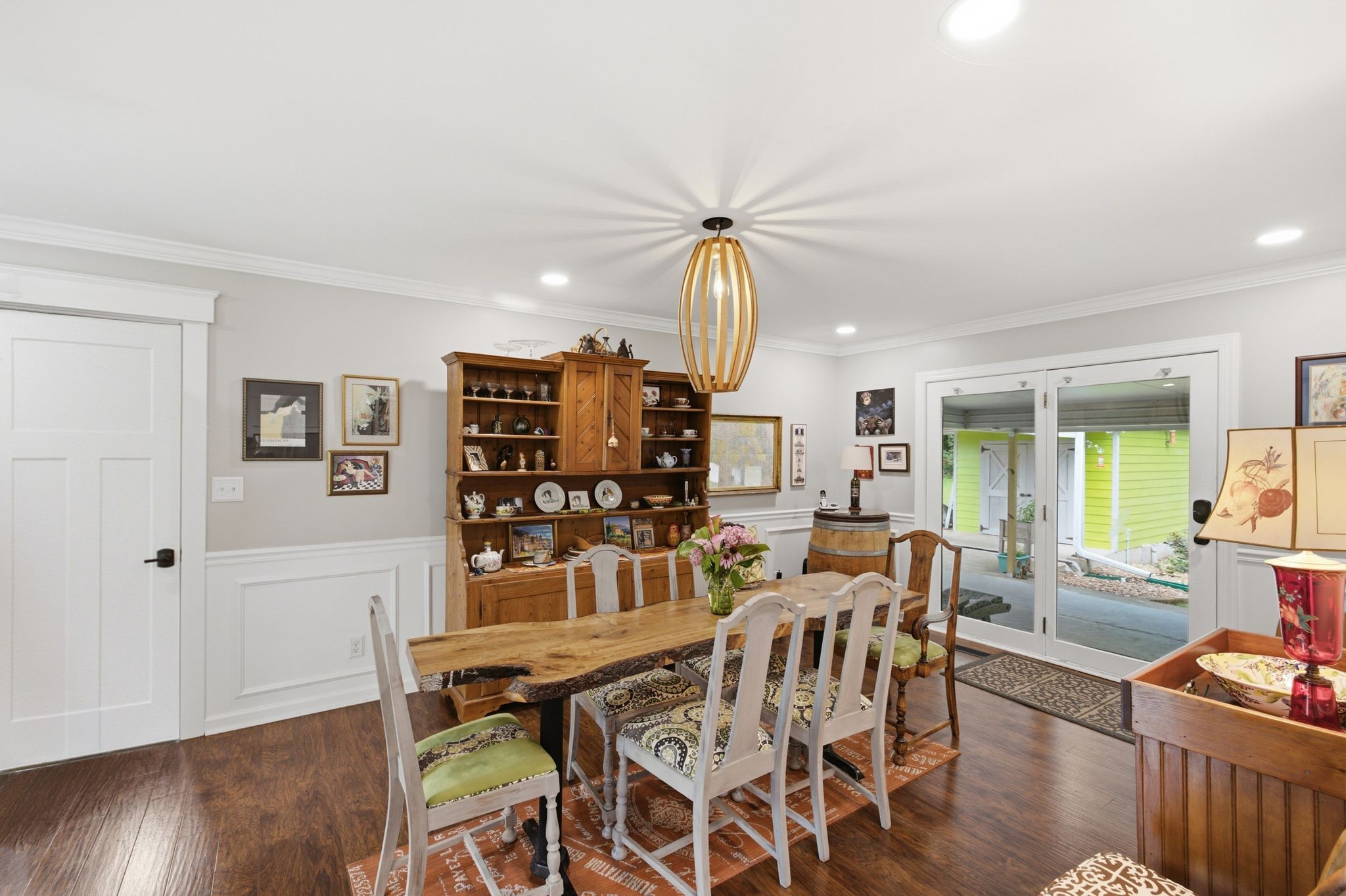 1507 Jewell Dr
