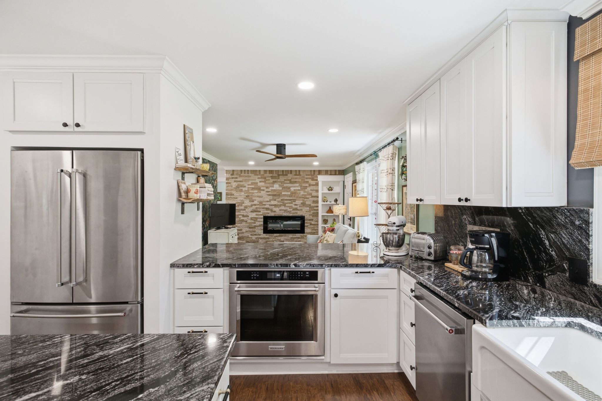 1507 Jewell Dr