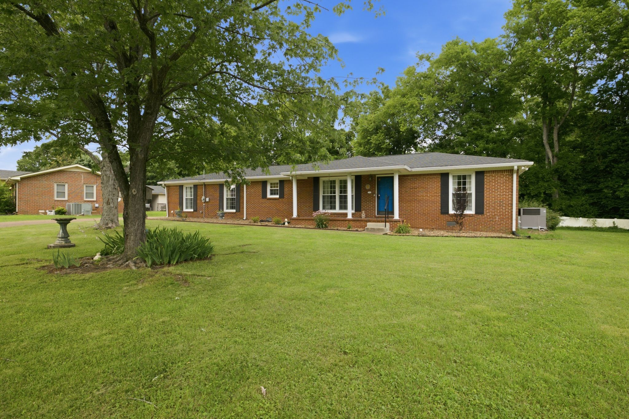 1507 Jewell Dr