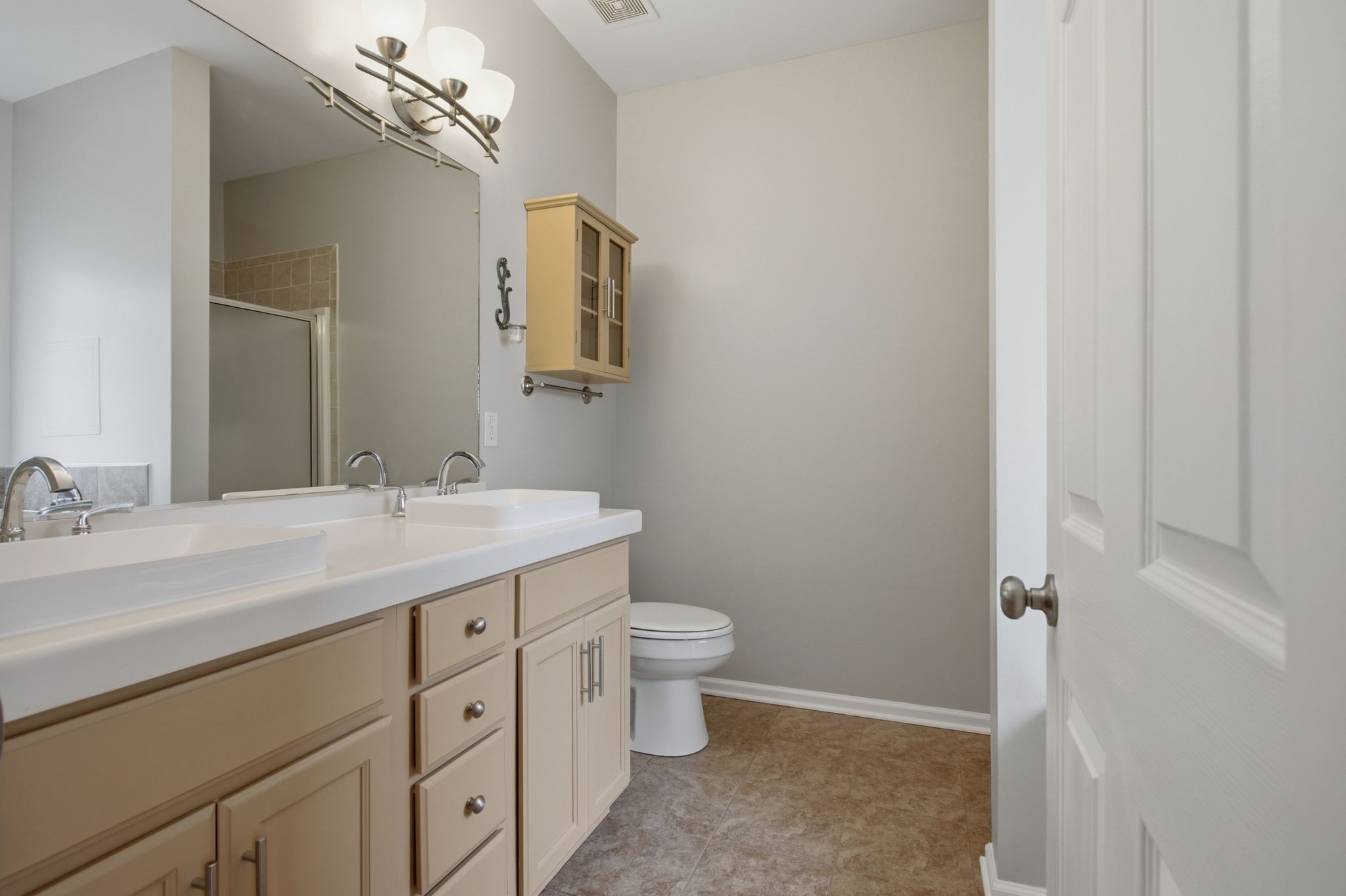 4014 Kristen St