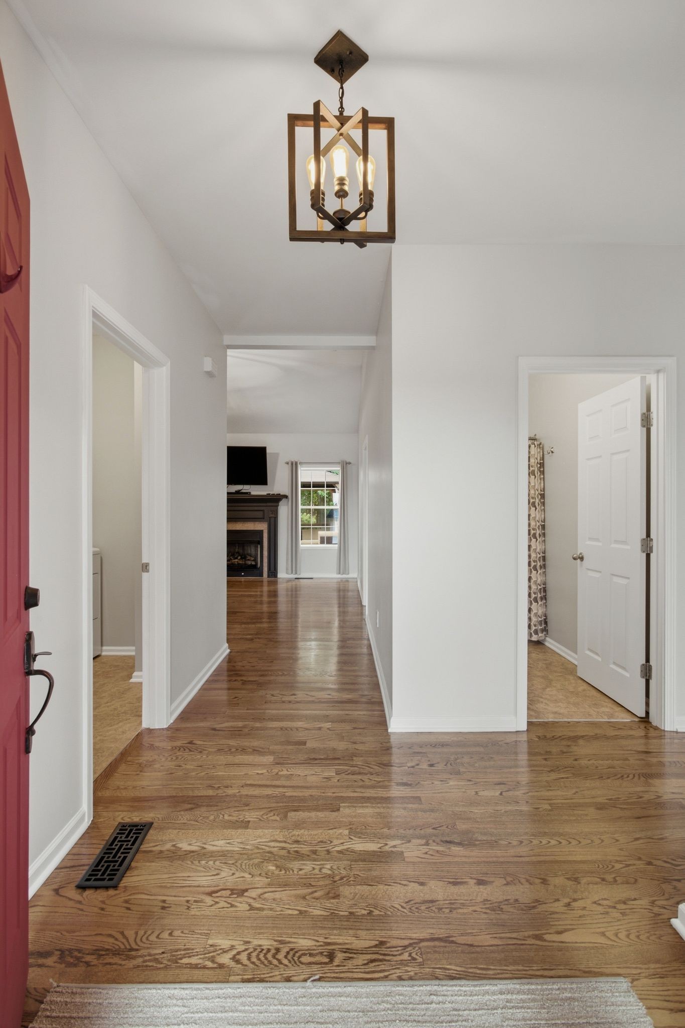 4014 Kristen St