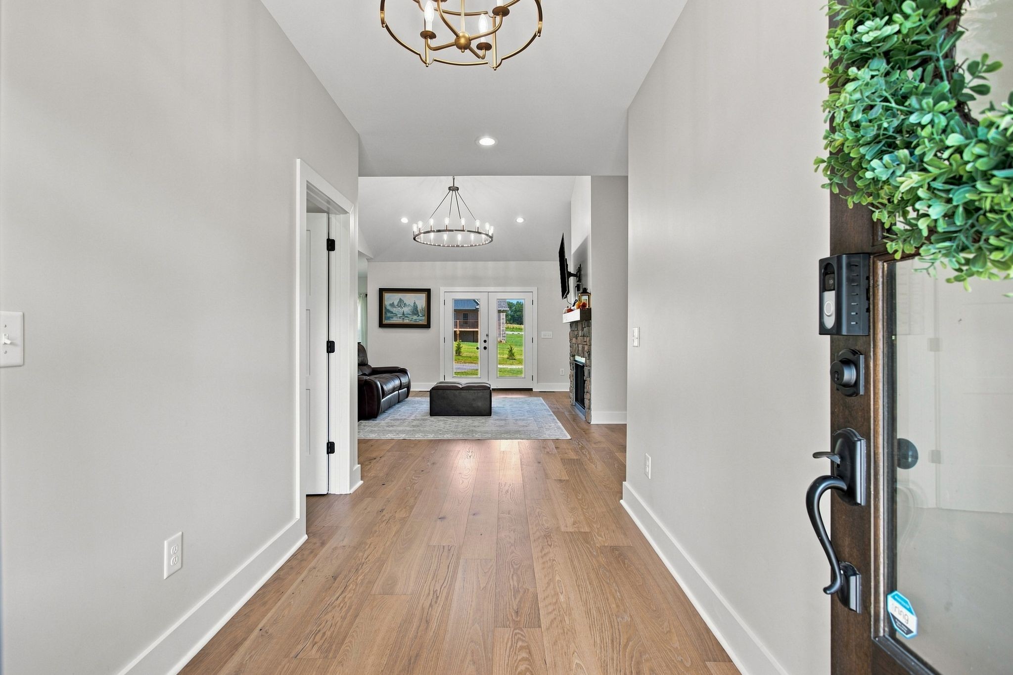 114 Hurst Dr