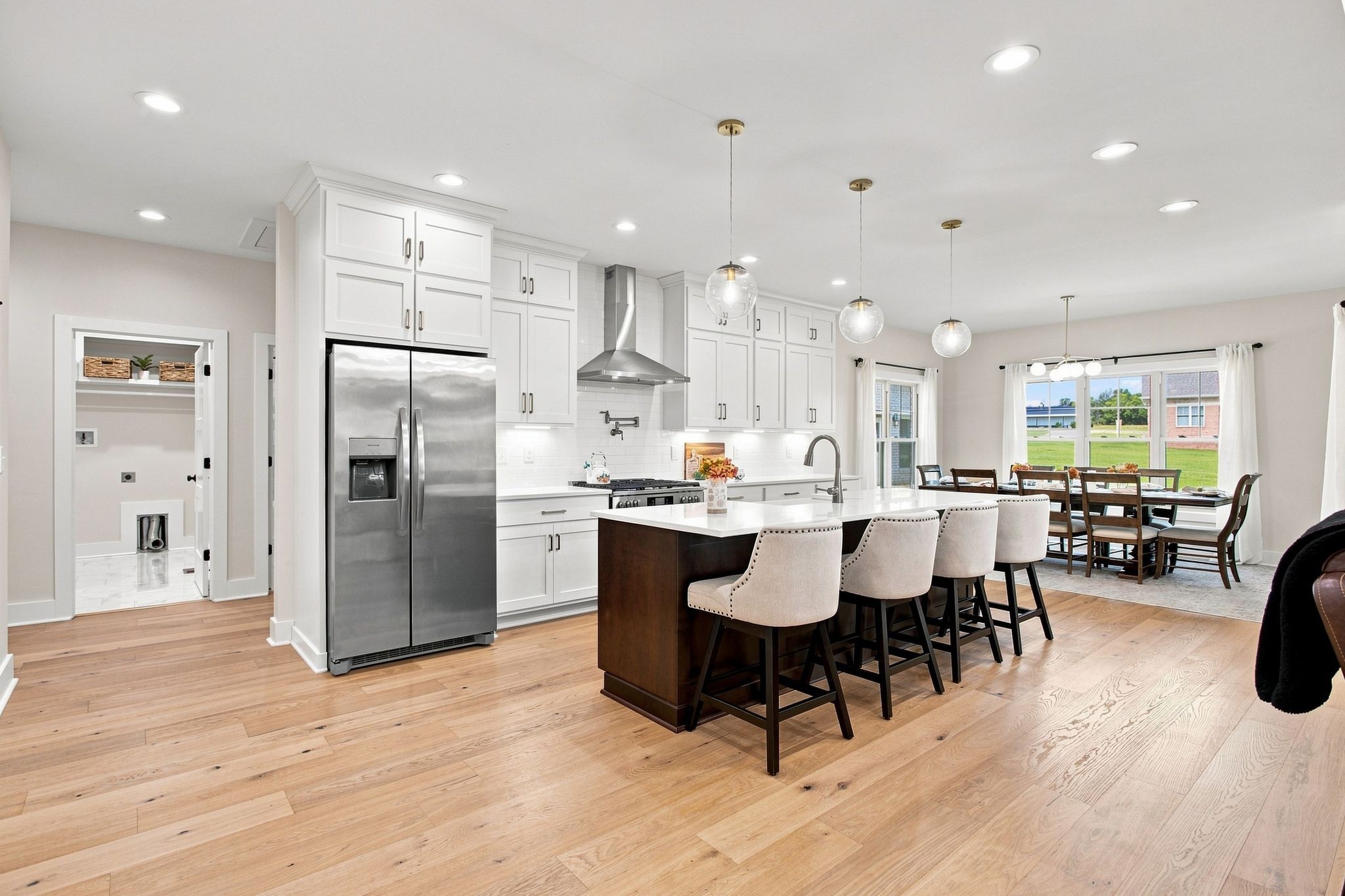 114 Hurst Dr