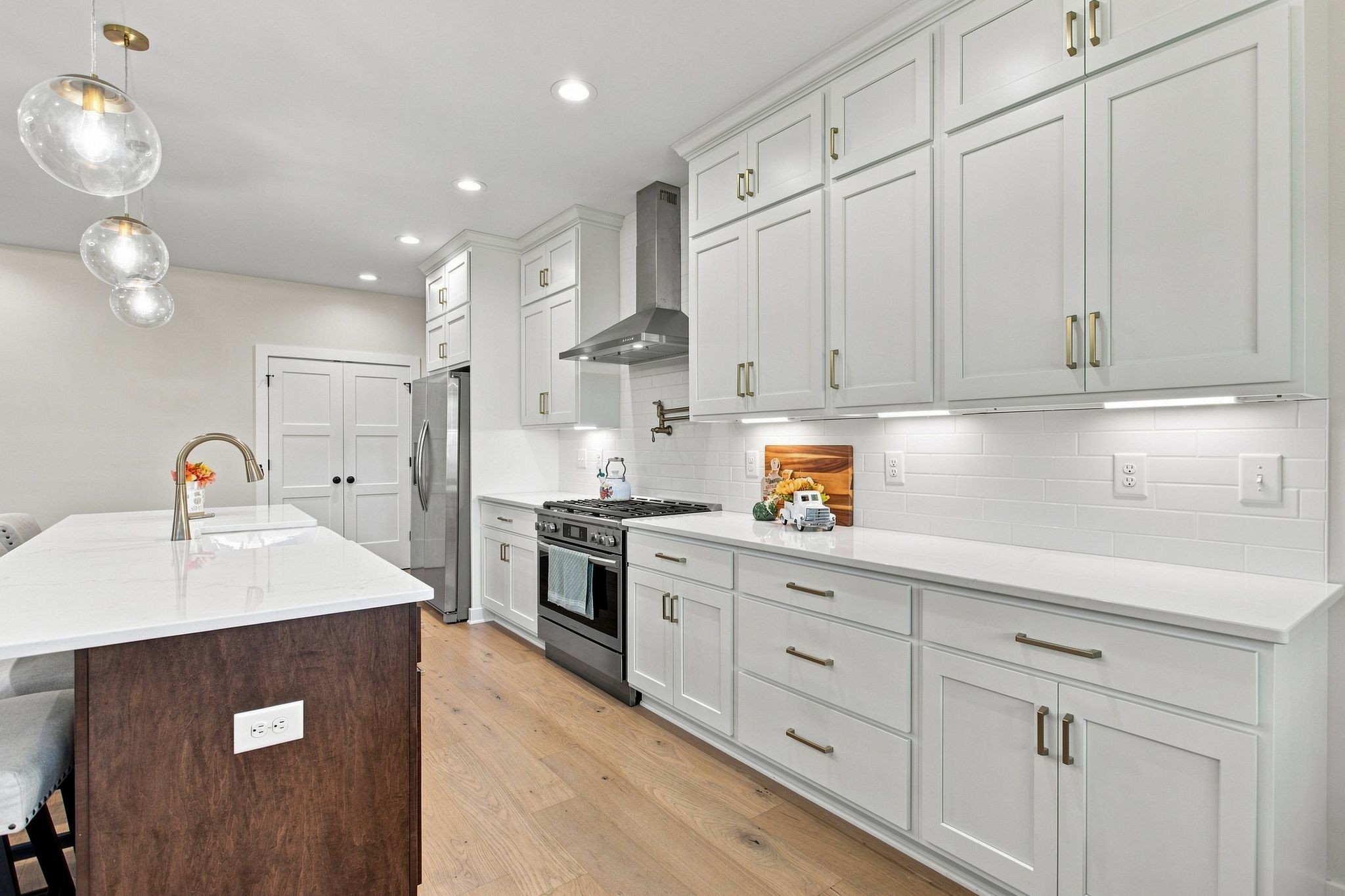 114 Hurst Dr