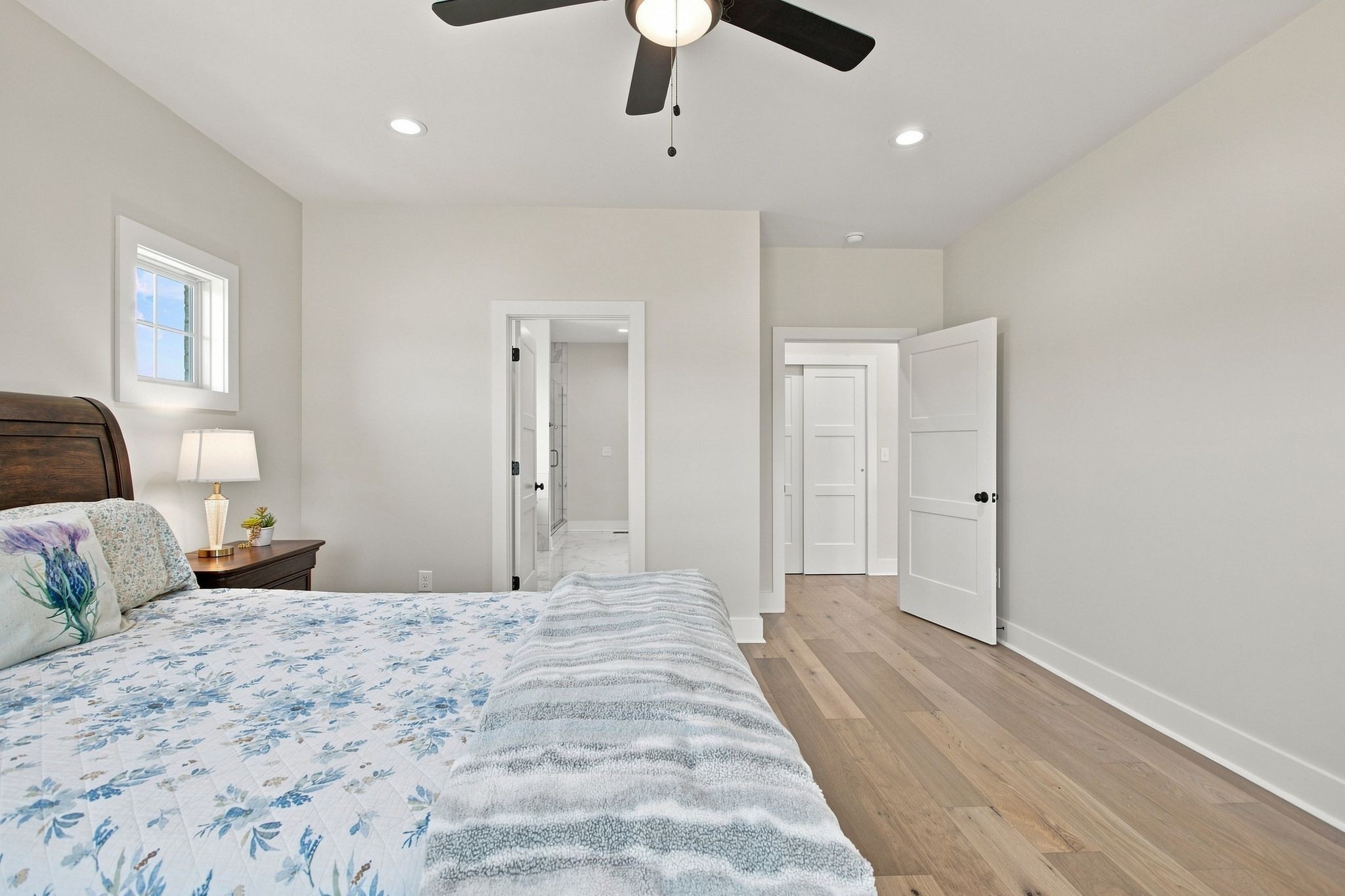 114 Hurst Dr