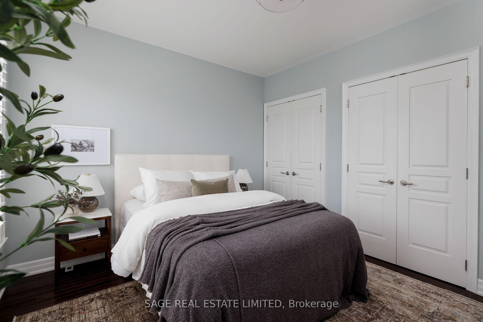 21 Burkebrook Place 416