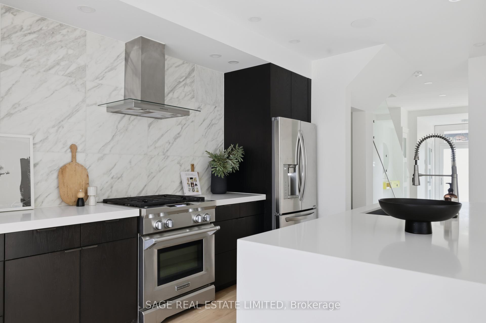 166 Cottingham Street