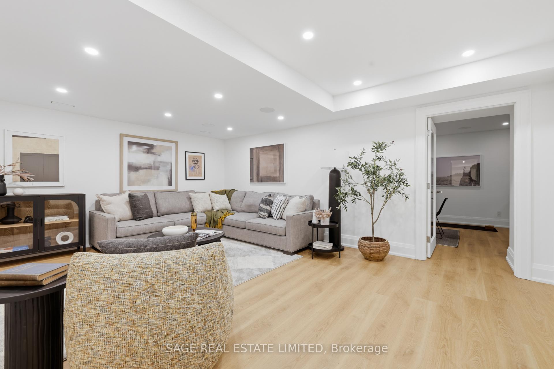 166 Cottingham Street