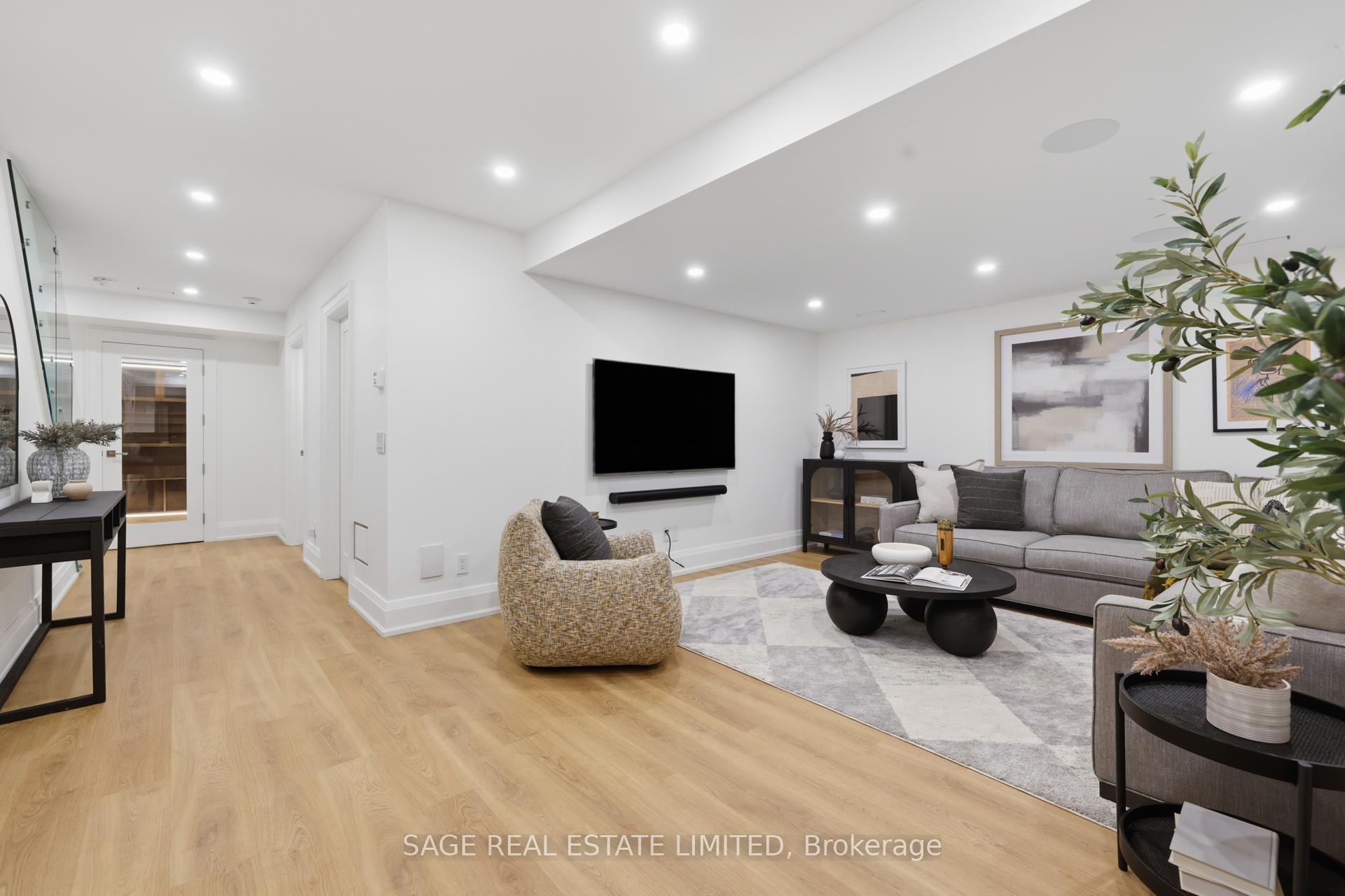 166 Cottingham Street