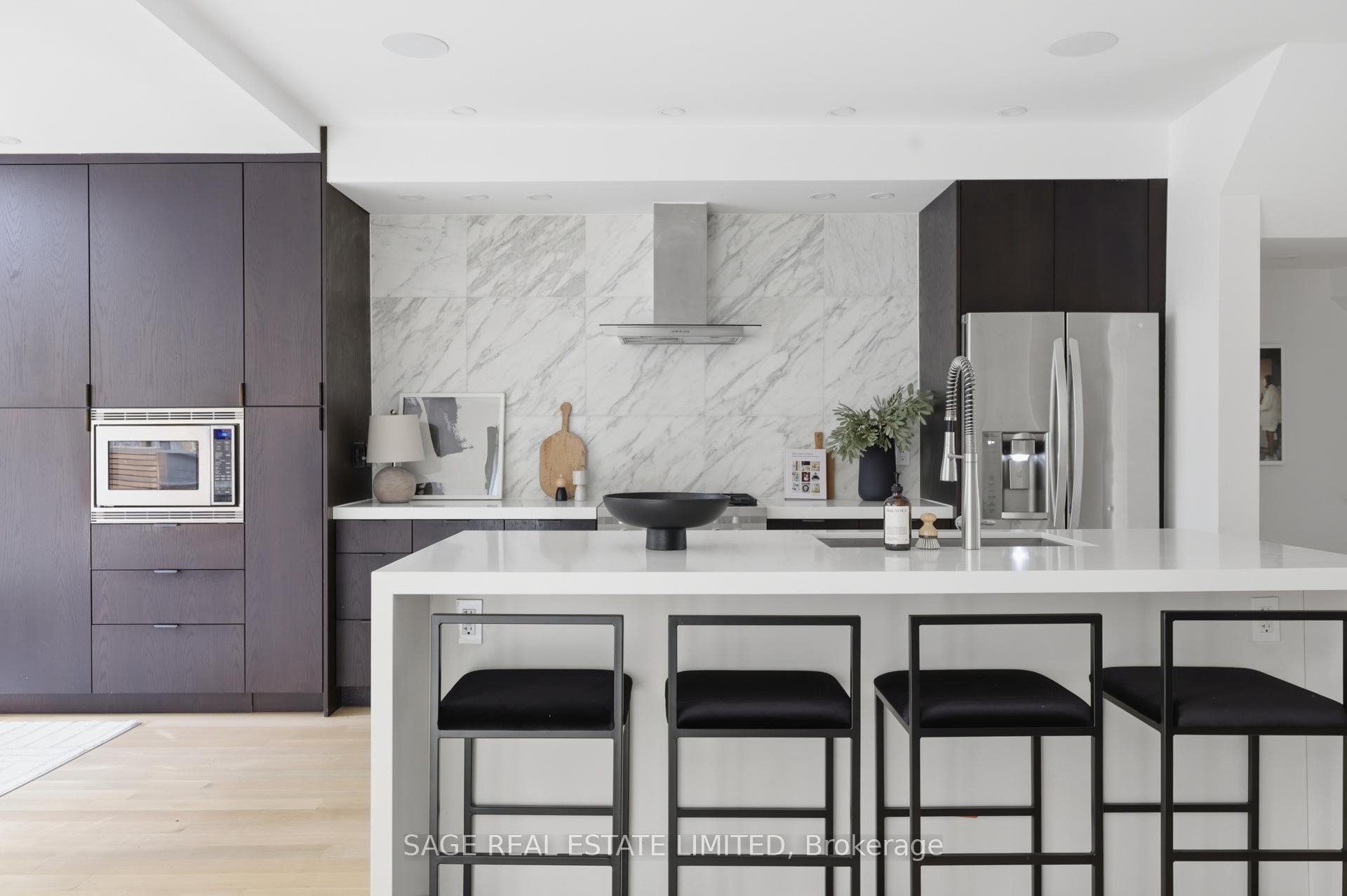 166 Cottingham Street