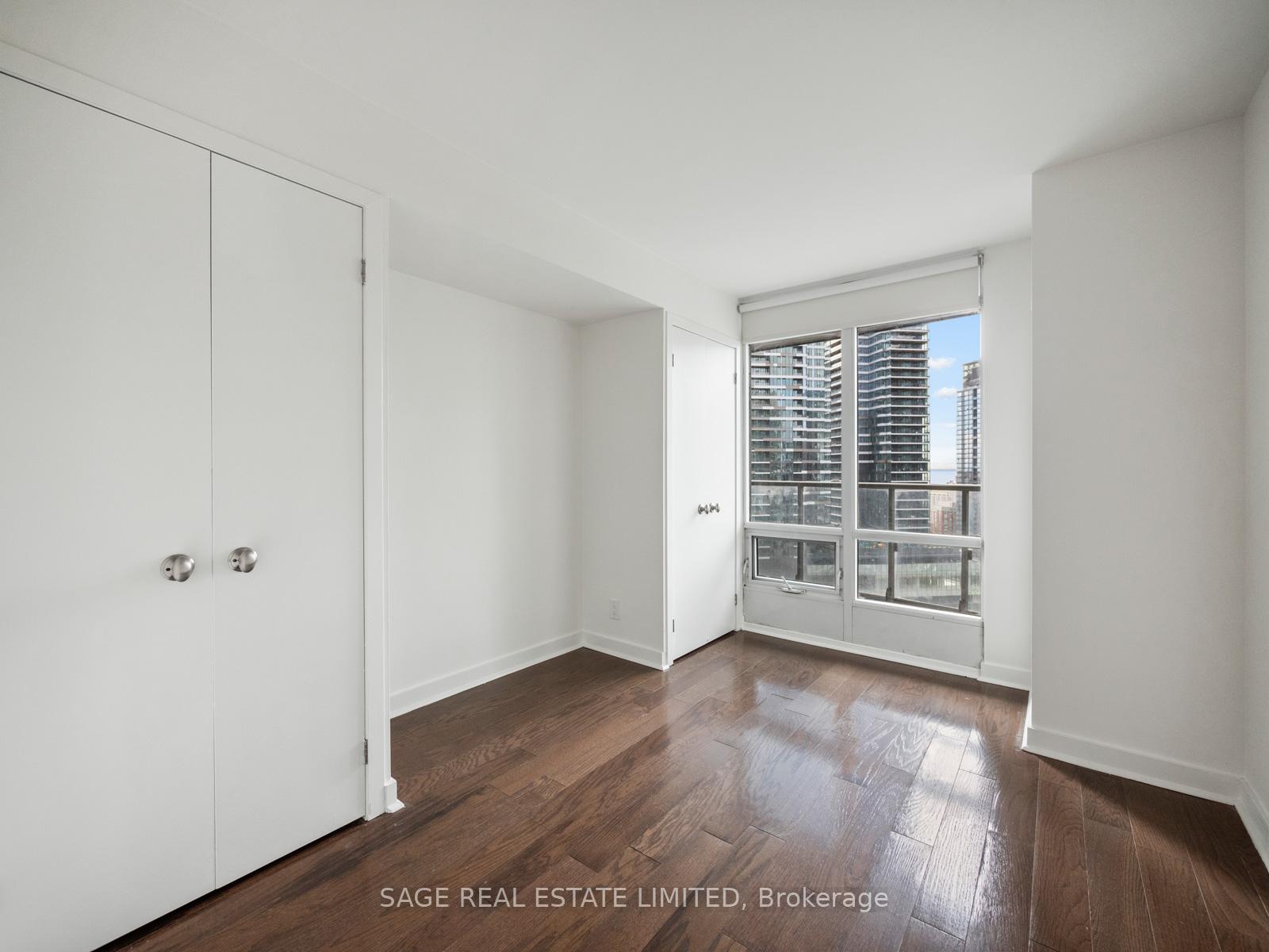 373 FRONT ST WEST Street 2903