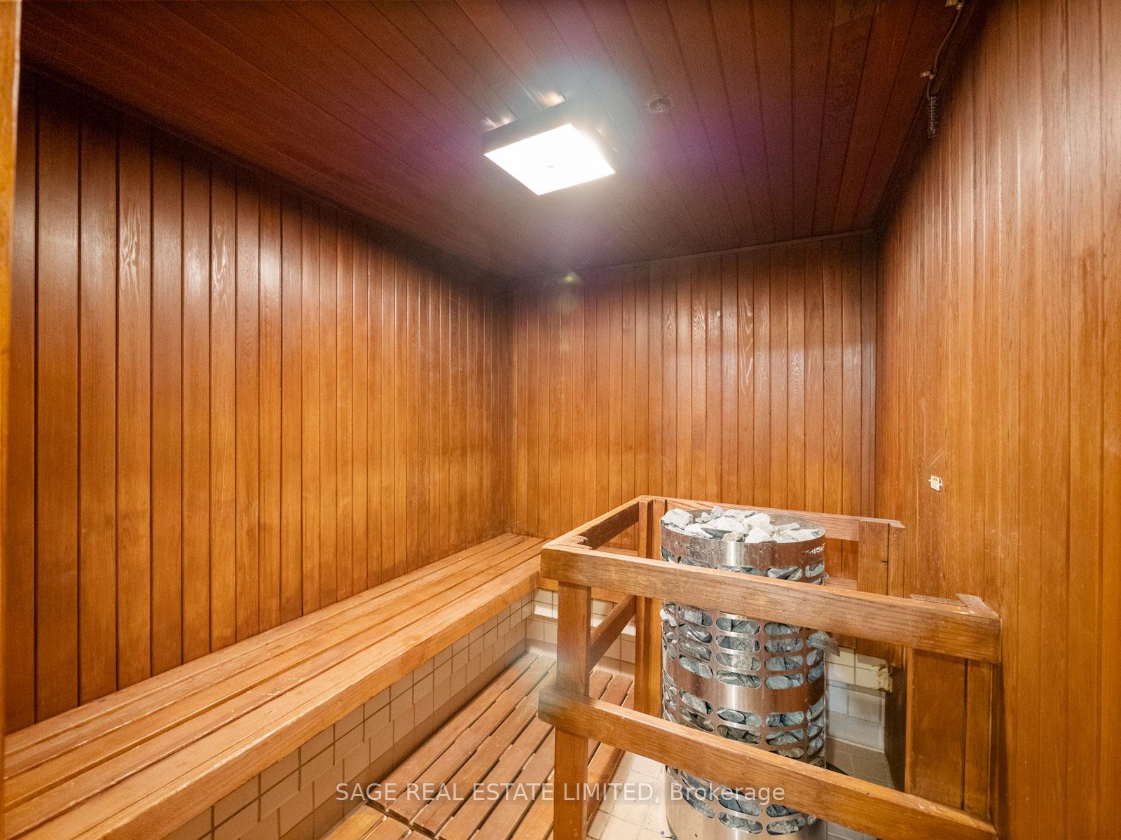 373 FRONT ST WEST Street 2903