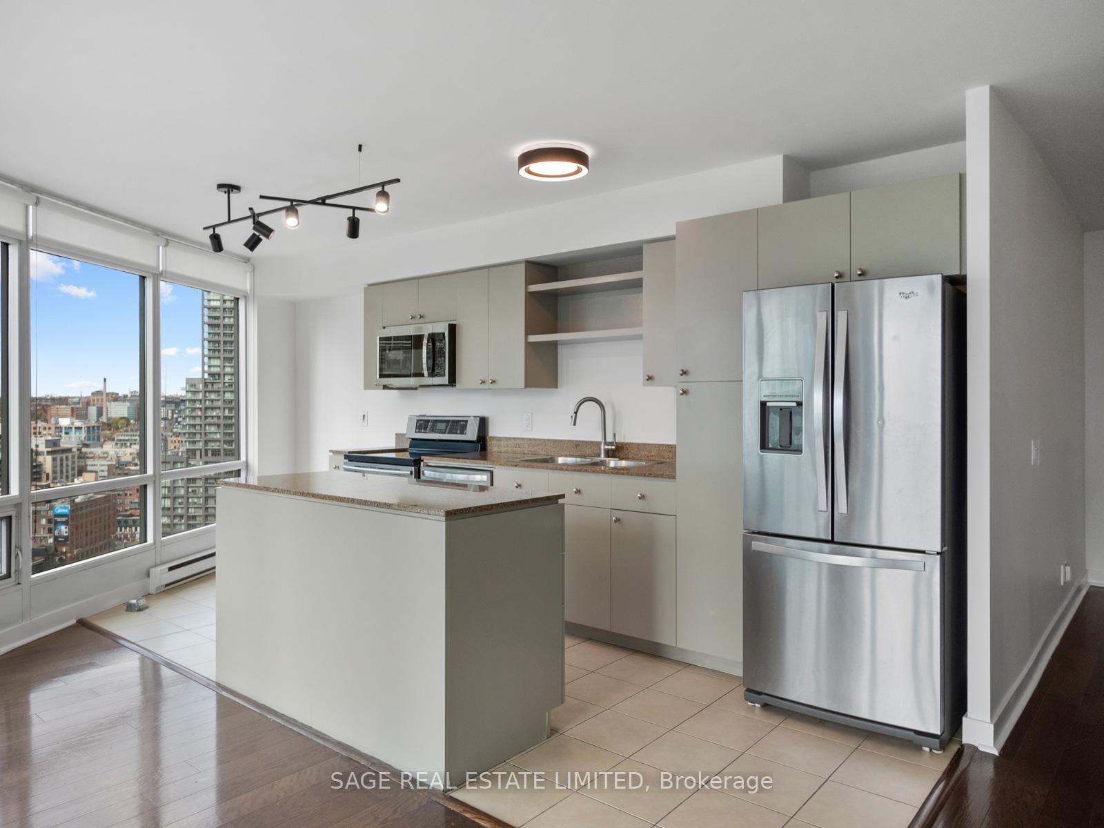 373 FRONT ST WEST Street 2903