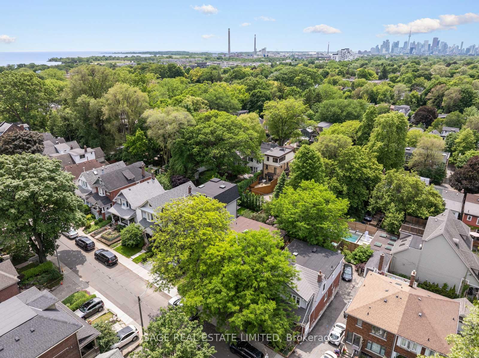 106 Bellefair Avenue, Toronto