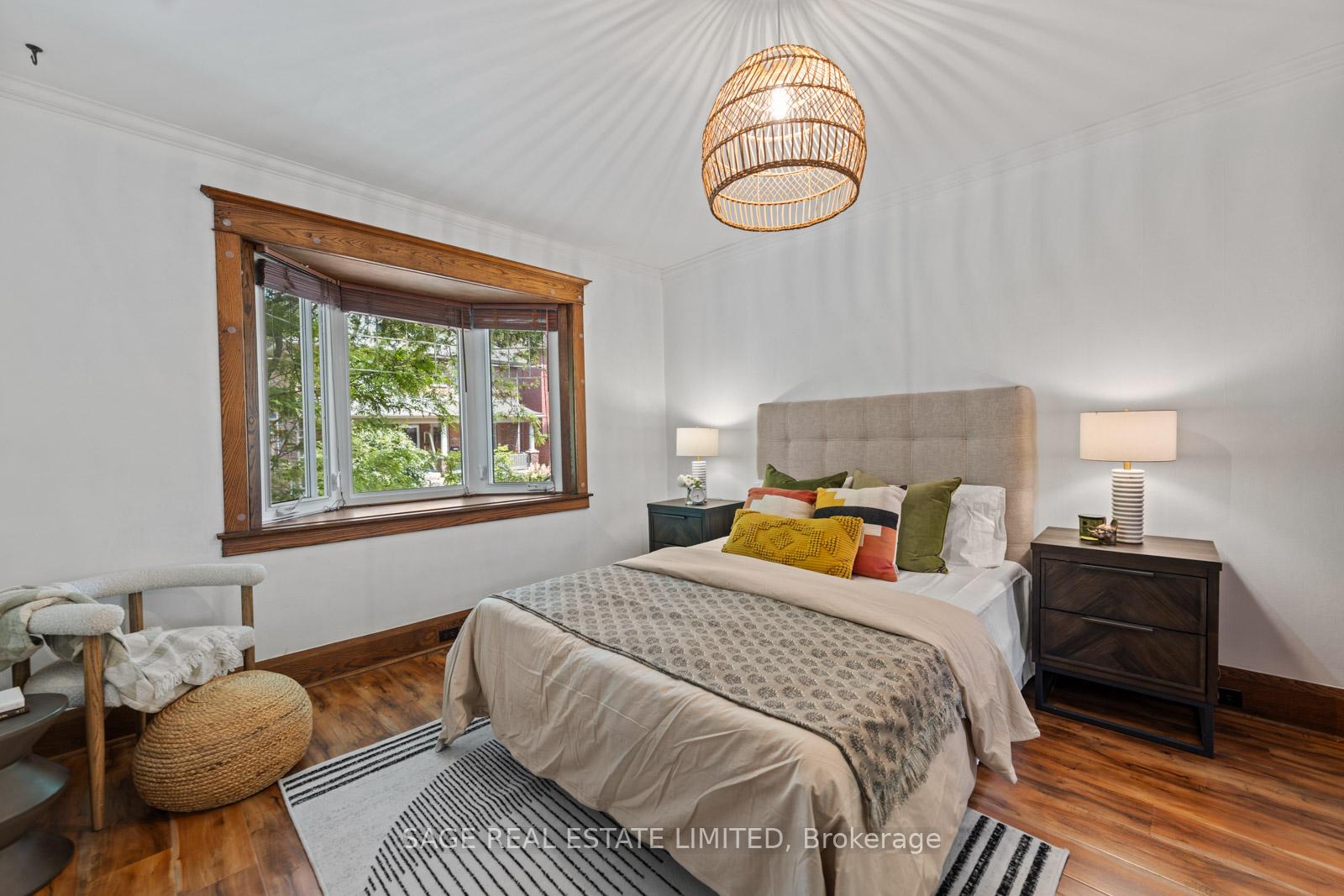 106 Bellefair Avenue, Toronto