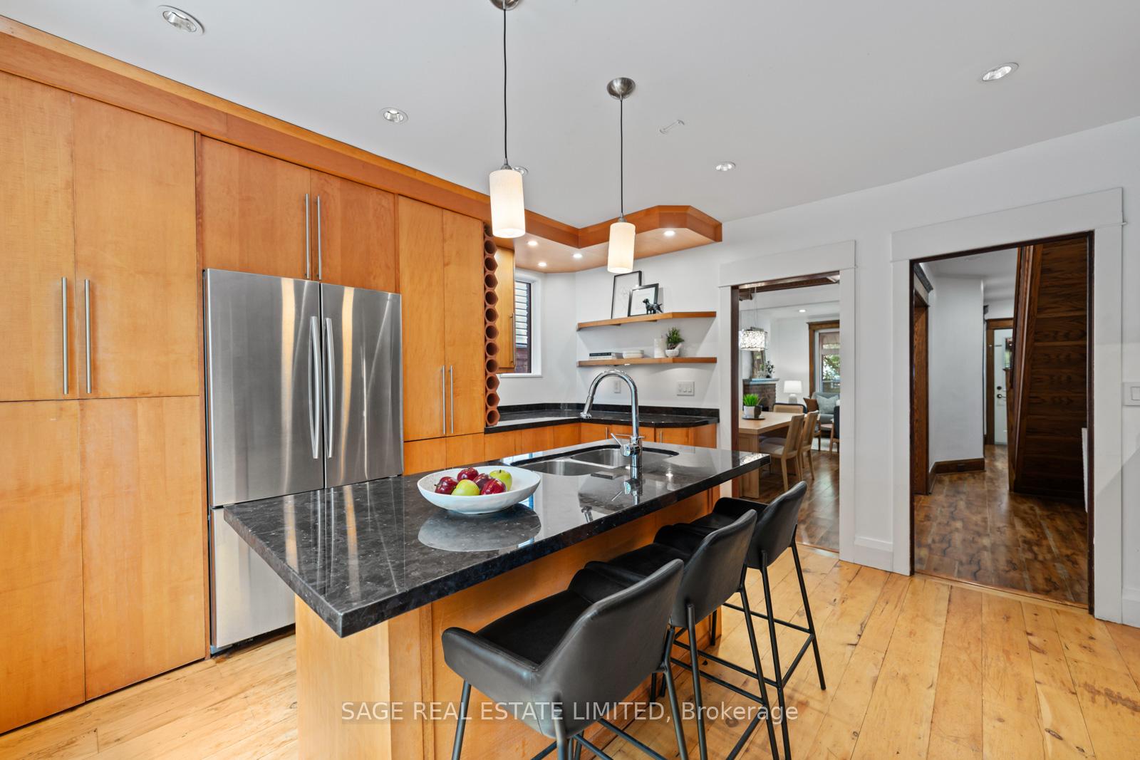 106 Bellefair Avenue, Toronto