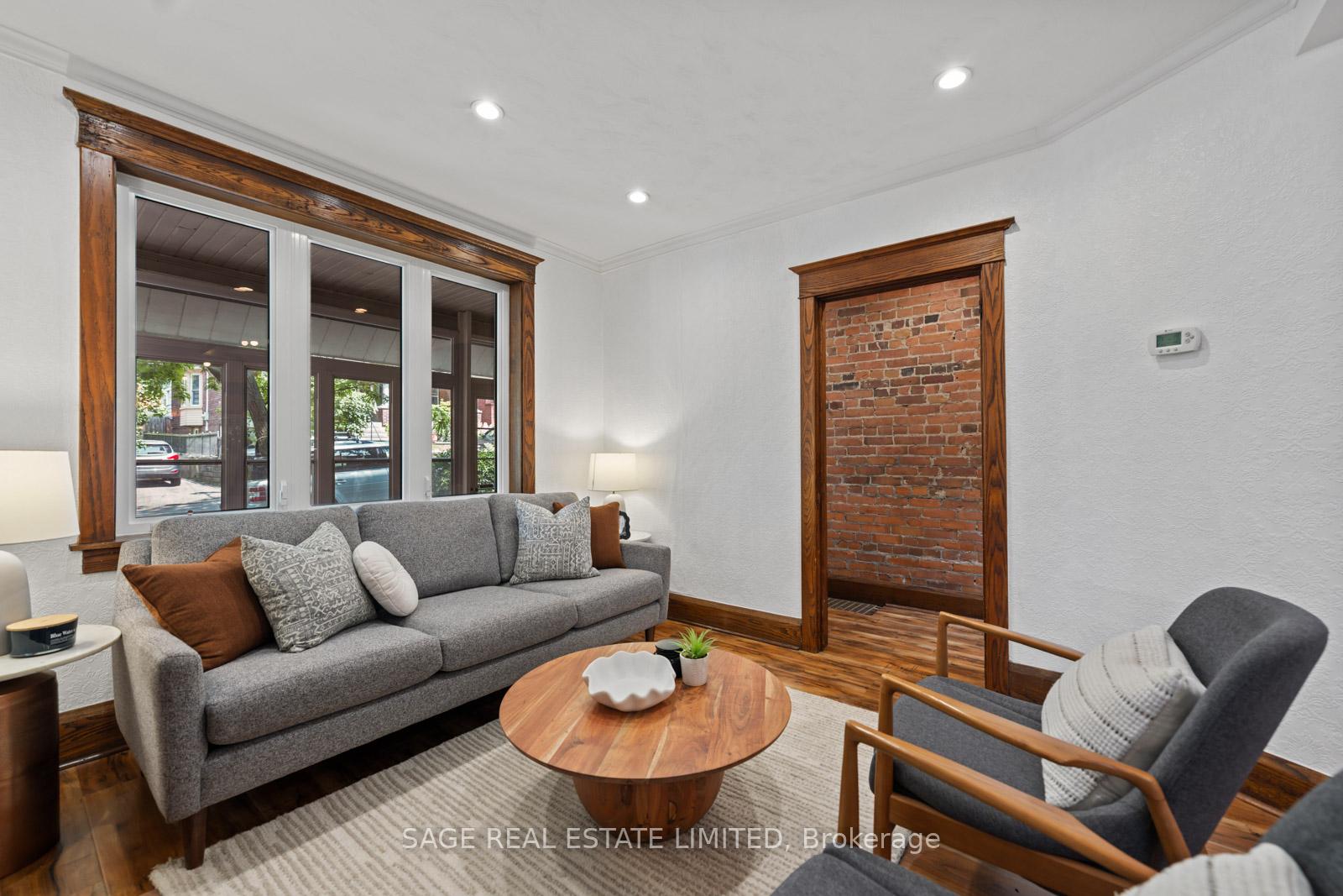106 Bellefair Avenue, Toronto