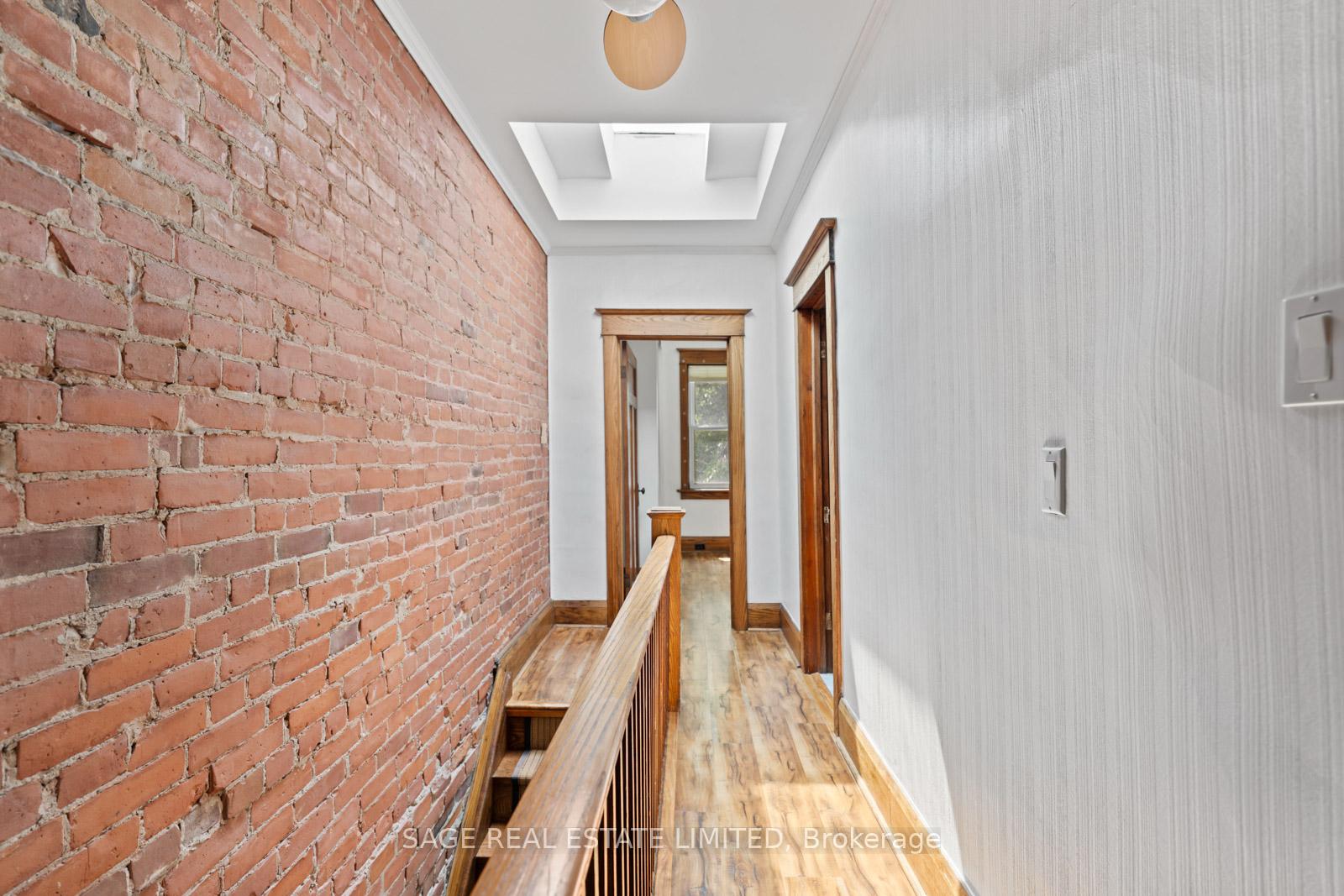 106 Bellefair Avenue, Toronto