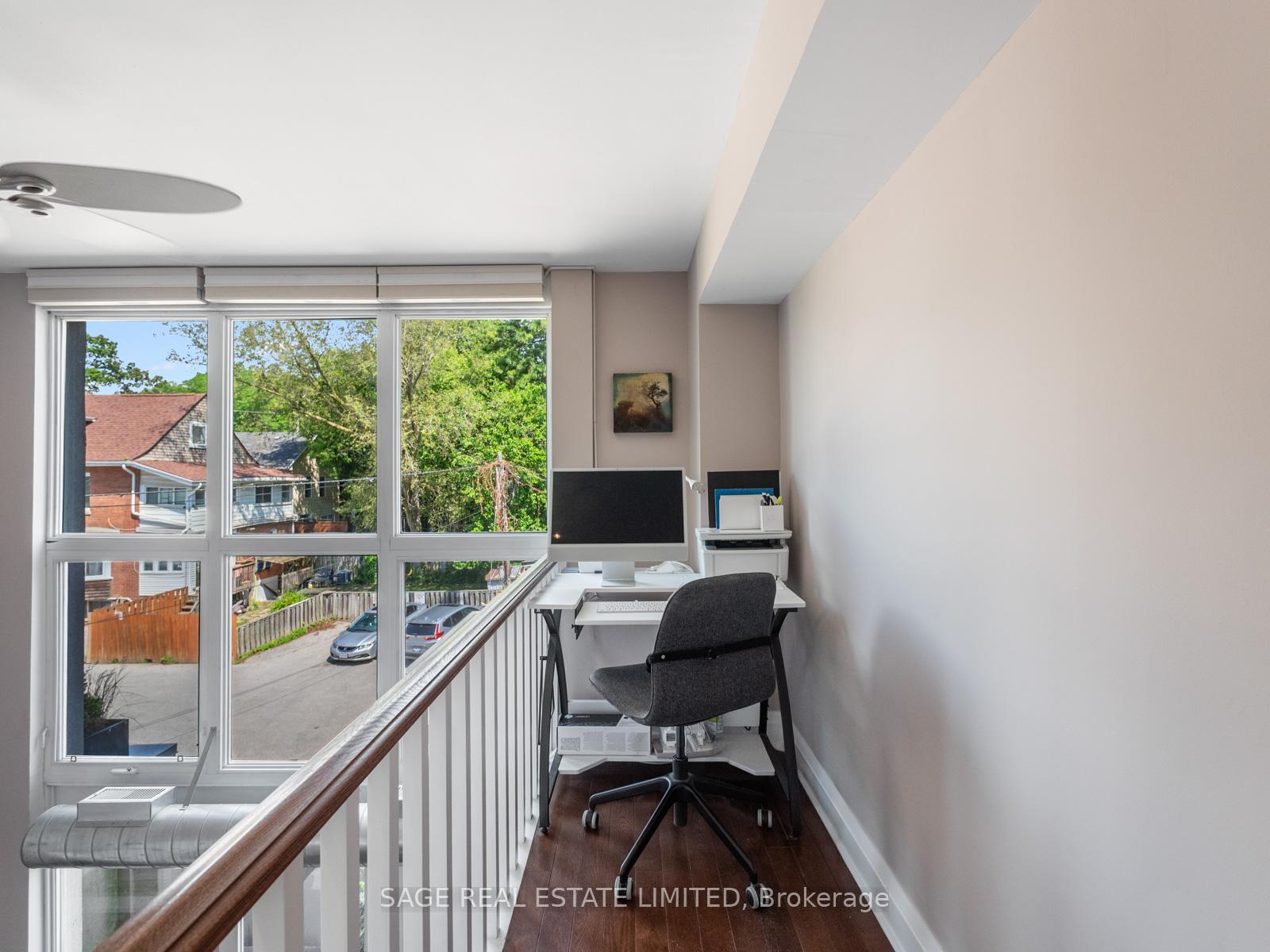 #204 - 2012 Queen Street, Toronto Unit: 204