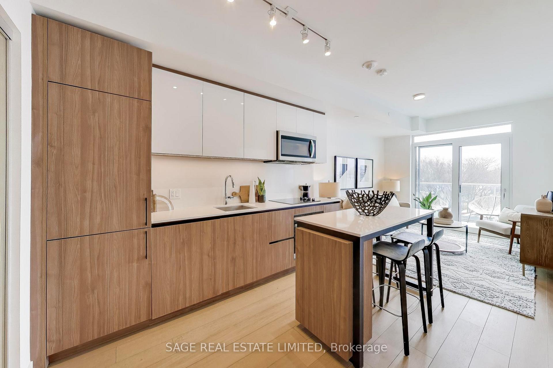 150 Logan Avenue 535, Toronto E01, ON M4M 0E4, Toronto E01 ON, M4M 0E4