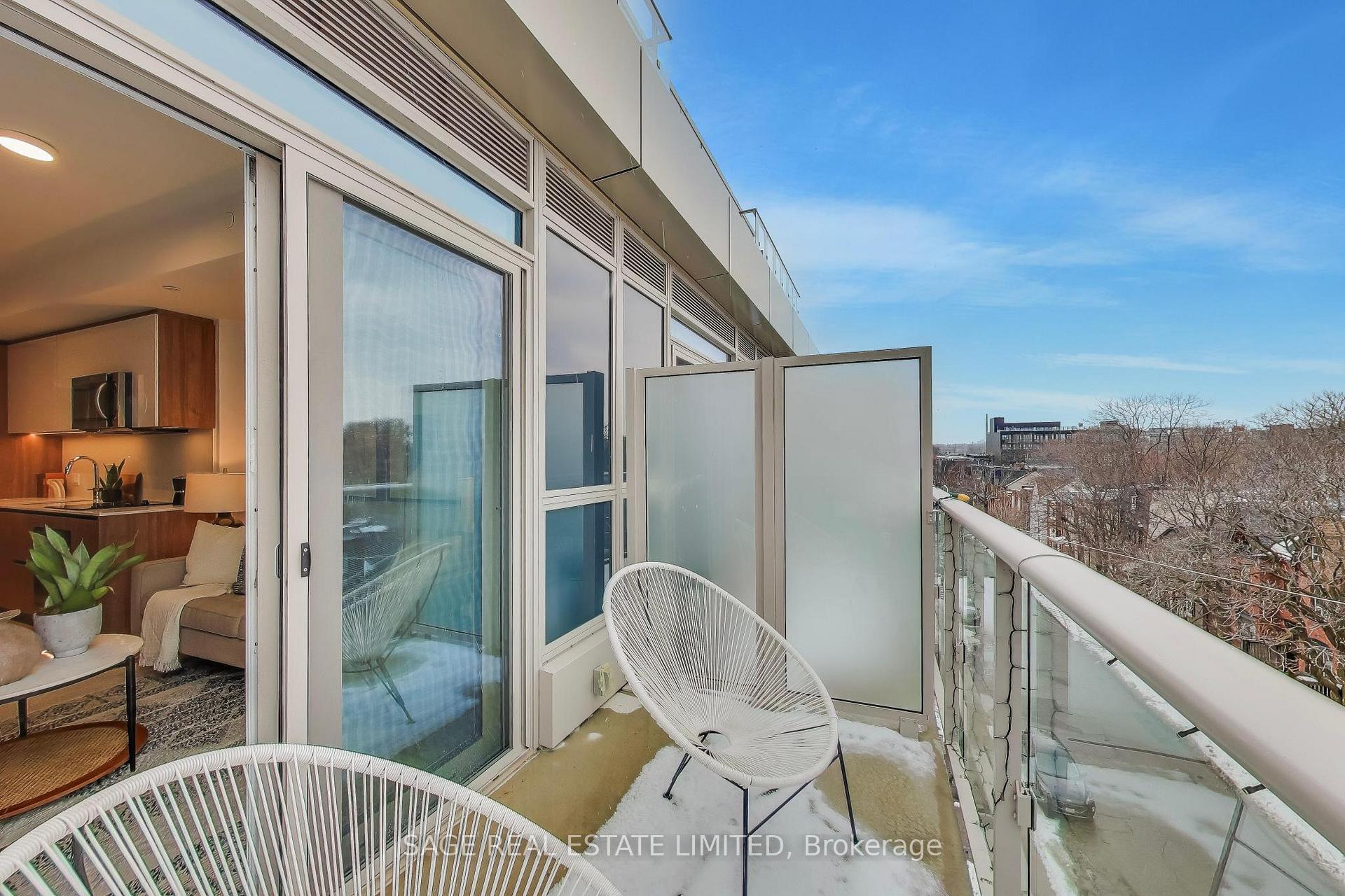 150 Logan Avenue 535, Toronto E01, ON M4M 0E4, Toronto E01 ON, M4M 0E4