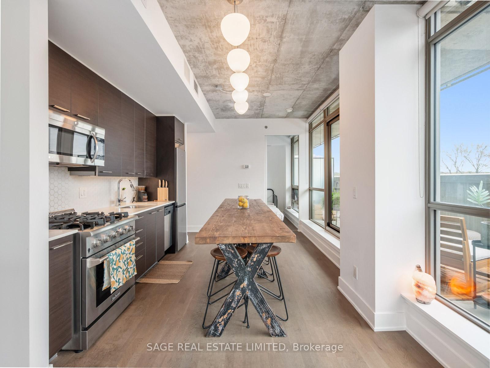 630 Queen East Street