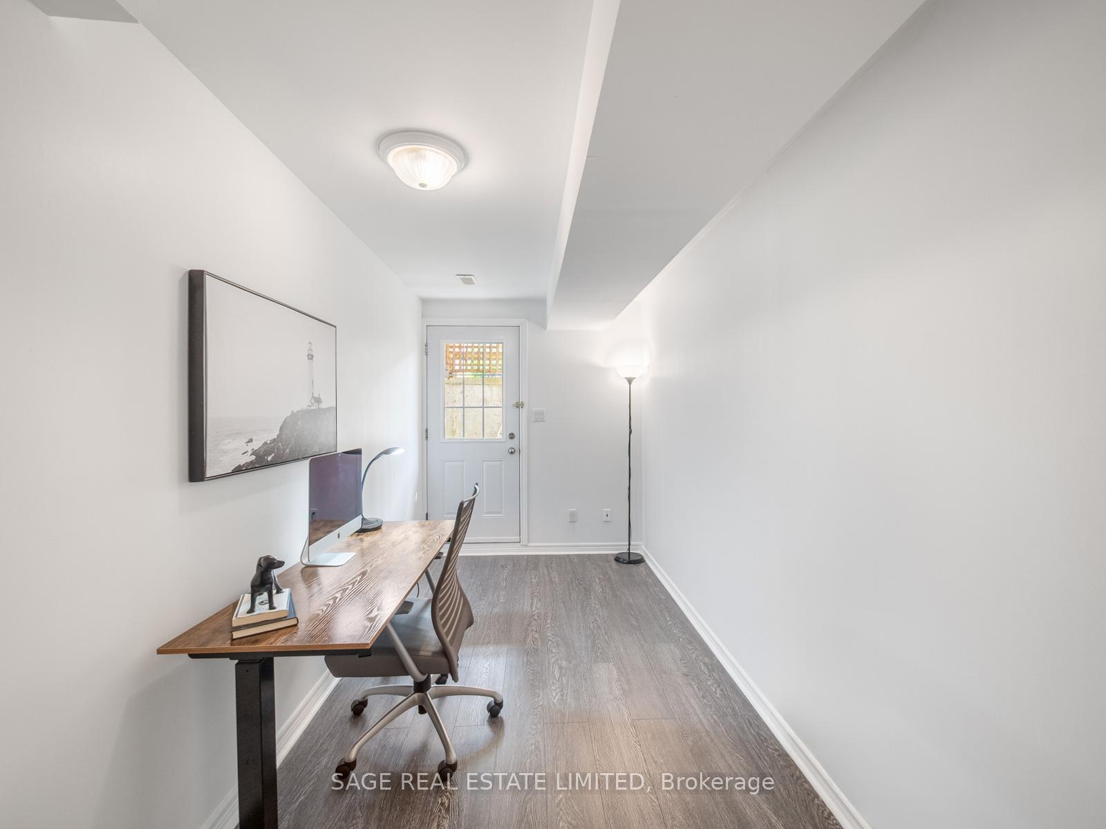 251A Chisholm Avenue
