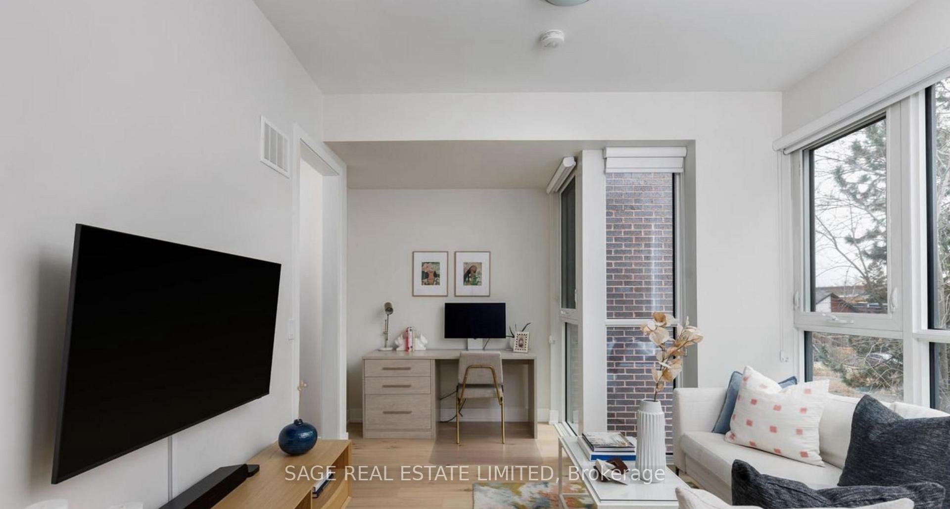 1331 Queen Street E Th01, Toronto Unit: Th01